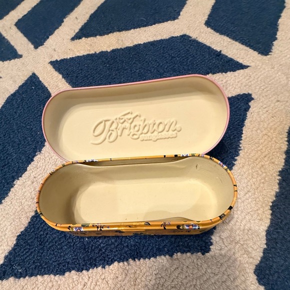 Brighton Sunglasses Valencia Lace Sunglasses With Case - Picture 3 of 10